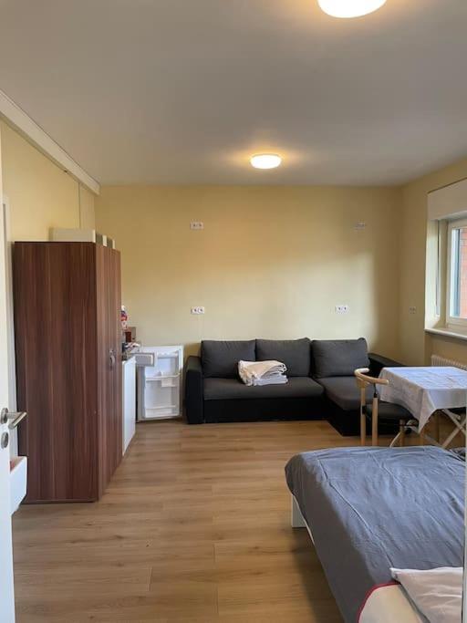 Einzimmerwohnung + Dusche Und Wc 柏林 外观 照片