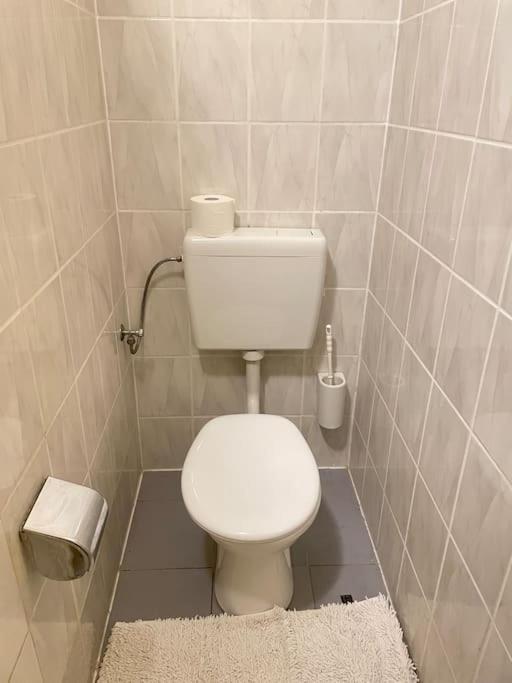 Einzimmerwohnung + Dusche Und Wc 柏林 外观 照片